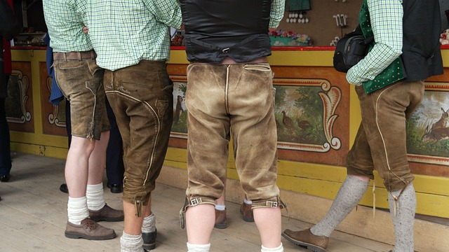 Tradities ontmoeten trends: meer dan alleen lederhosen op lederhosen.be